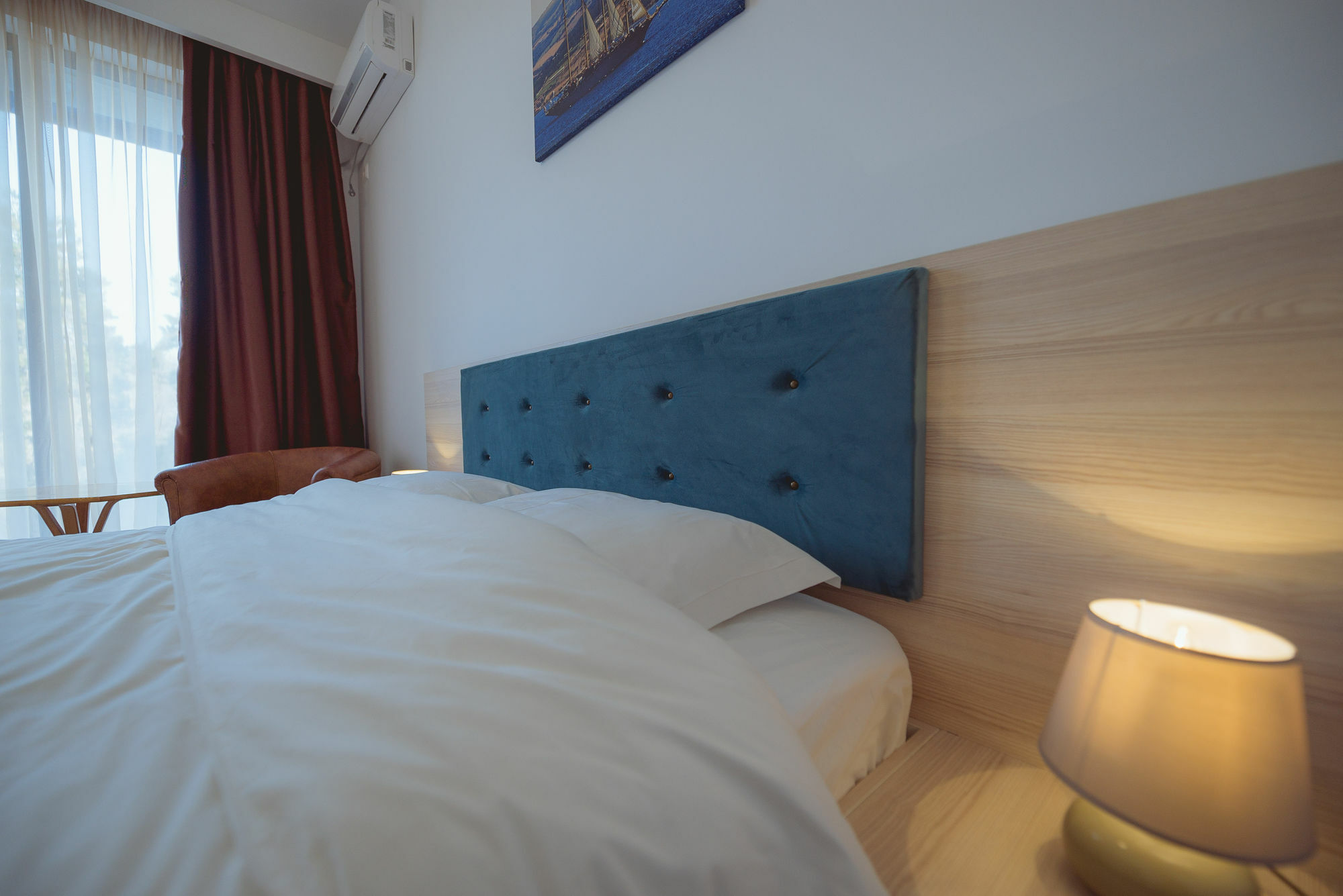 Q Hotel Neptun Luaran gambar